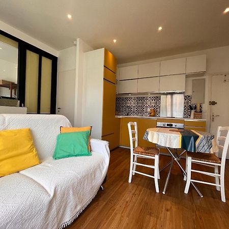 Appartement Lumineux 1 Chambre Au Coeur De Saint-Jean-De-Luz, Proche Plage Et Halles - Fr-1-239-890 المظهر الخارجي الصورة