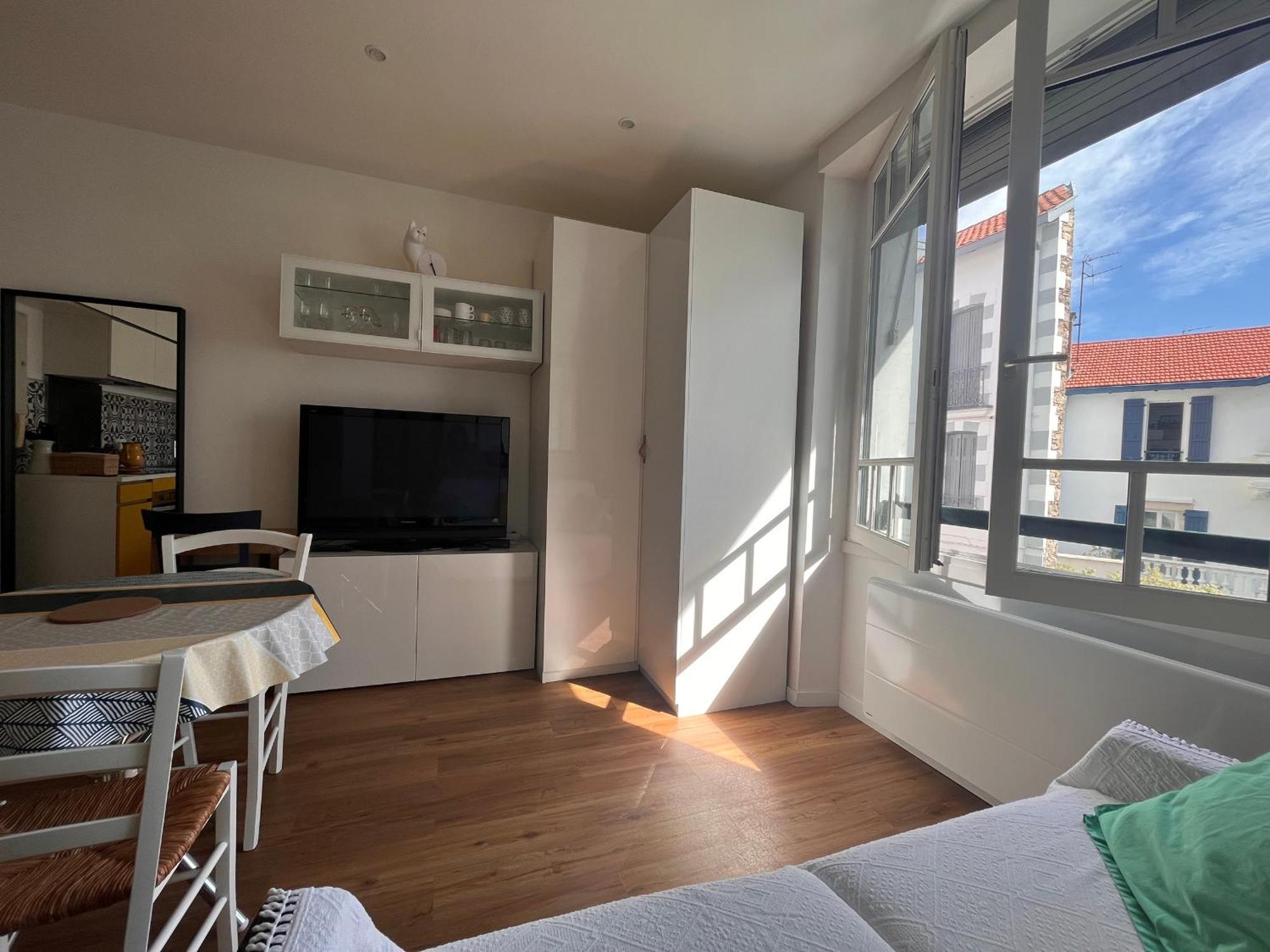 Appartement Lumineux 1 Chambre Au Coeur De Saint-Jean-De-Luz, Proche Plage Et Halles - Fr-1-239-890 المظهر الخارجي الصورة